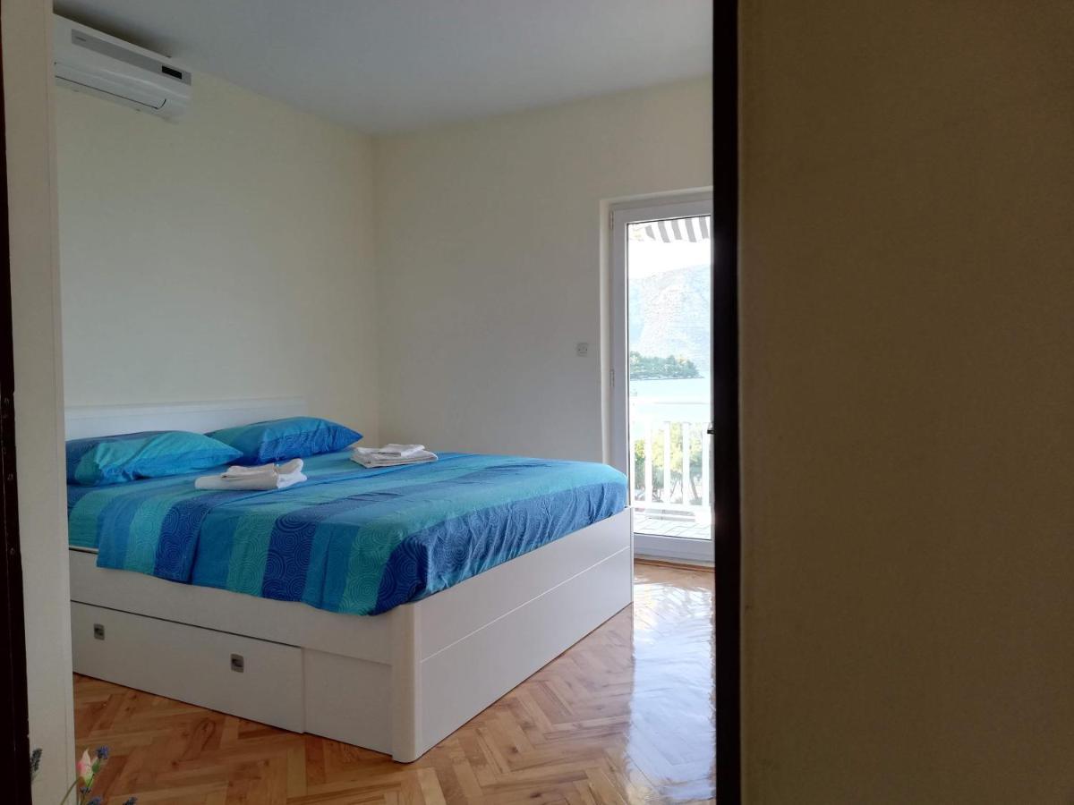 Fei Fei Apartments 2 Račišće Exteriér fotografie